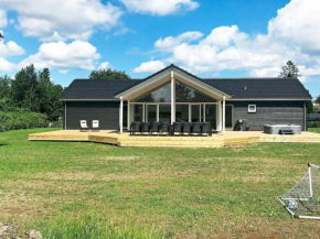 14 person holiday home in V ggerl se